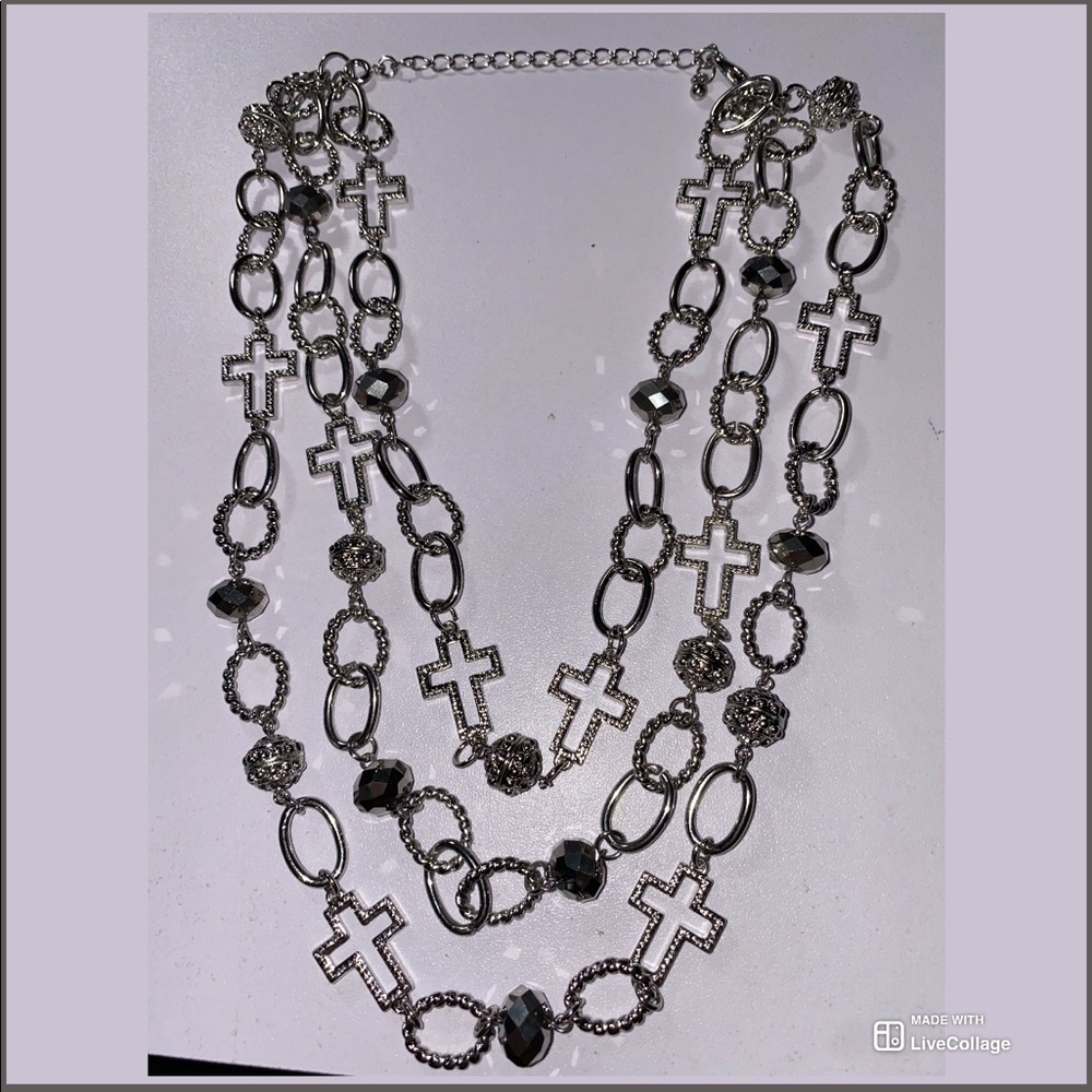 Premier Designs 3 layered necklace